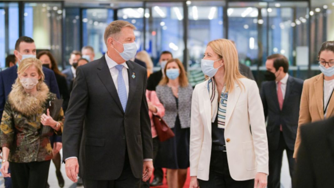 Klaus Iohannis, întâlnire cu președinta PE. Au discutat despre criza din Ucraina și aderarea la Schengen