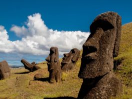 Statuie luată de pe Insula Paștelui, returnată de Chile după 150 de ani