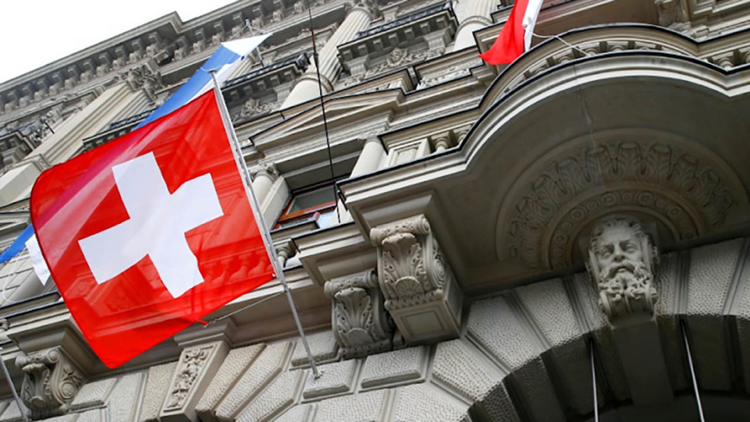 Elveția impune sancțiuni împotriva a aproape 197 de miliardari și oficiali ruși