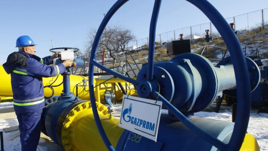 Gazprom: Livrările de gaze prin Ucraina către Europa continuă normal