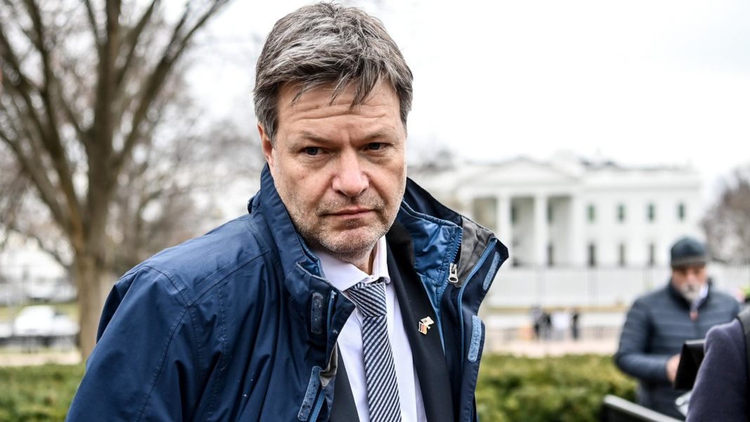 Robert Habeck, ministrul german al Economiei