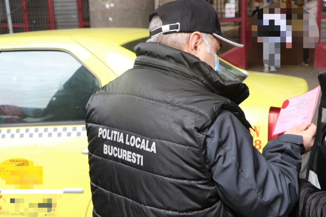 Taximetrist amendat pentru că a vrut să suprataxeze trei refugiaţi ucraineni