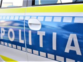 Bărbat arestat pentru că își bătea copilul și îl scotea noaptea din casă