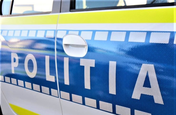 Vâlcea: Un șofer beat a bușit cinci mașini încercând să parcheze