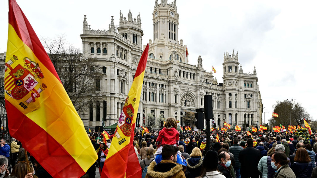 Manifestații în mai multe orașe spaniole împotriva creșterii prețurilor