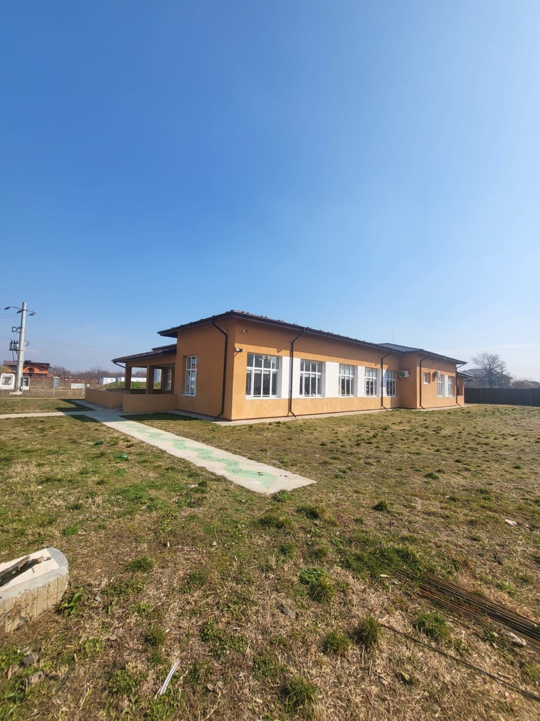 S-a dublat numărul preşcolarilor la Bistreţ. Şcoala va muta copiii