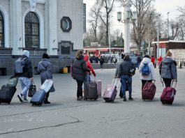 China îşi evacuează cetăţenii din Ucraina