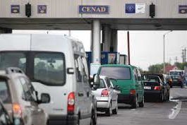 Doi români au încercat să-şi ducă copiii în Germania ascunşi în portbagajul maşinii