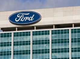 Ford Motor Co, câştiguri trimestriale uşor peste estimări