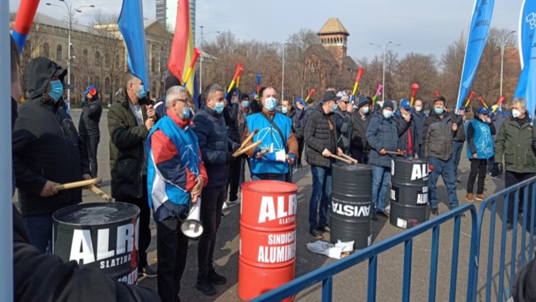 Protestul va avaea loc între orele 11.00 şi 16.30 în Piaţa Victoriei la sediul Guvernului României