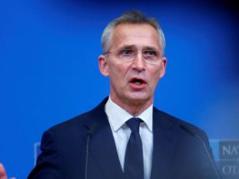 Stoltenberg: NATO poate furniza Ucrainei arme timp de câţiva ani