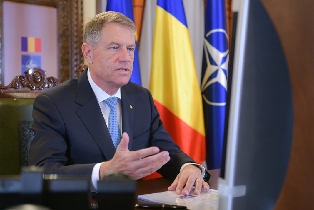 Klaus Iohannis participă la consultările cu aliații internaționali convocate de Joe Biden