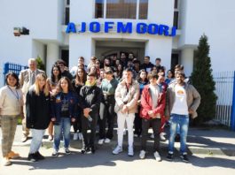 Vizita unui grup de 39 de tineri din Marea Britanie, Italia și Macedonia de Nord la AJOFM Gorj
