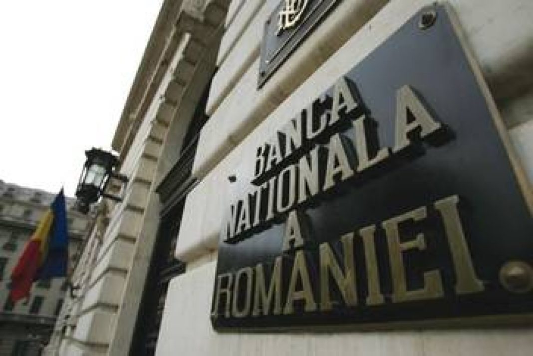 Rezervele valutare aflate la BNR au scăzut cu 1,7 miliarde de euro în martie