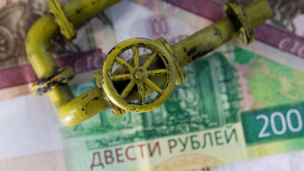 Polonia cere penalizarea ţărilor care plătesc gazul rusesc în ruble