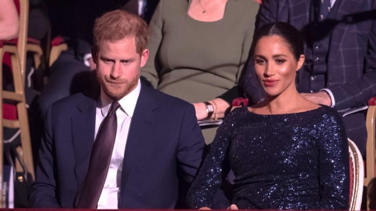 (VIDEO) Harry şi Meghan i-au făcut o vizită reginei Elisabeta a II-a