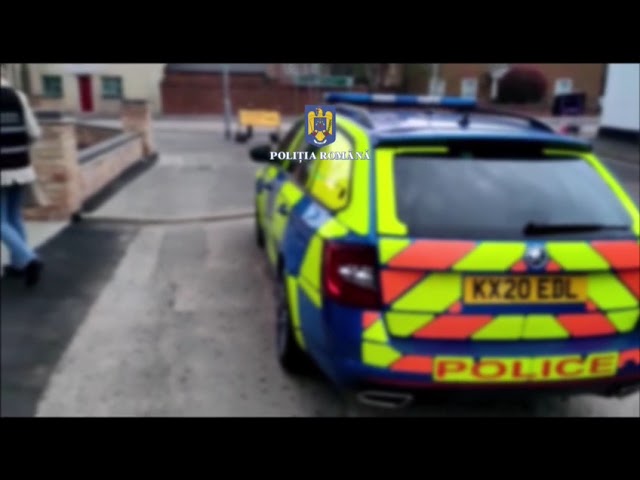 (VIDEO) Percheziții într-un dosar de înșelăciune și fals informatic