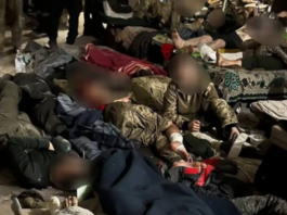 Sute de răniți în bombardamentele asupra spitalului de campanie din Azovstal