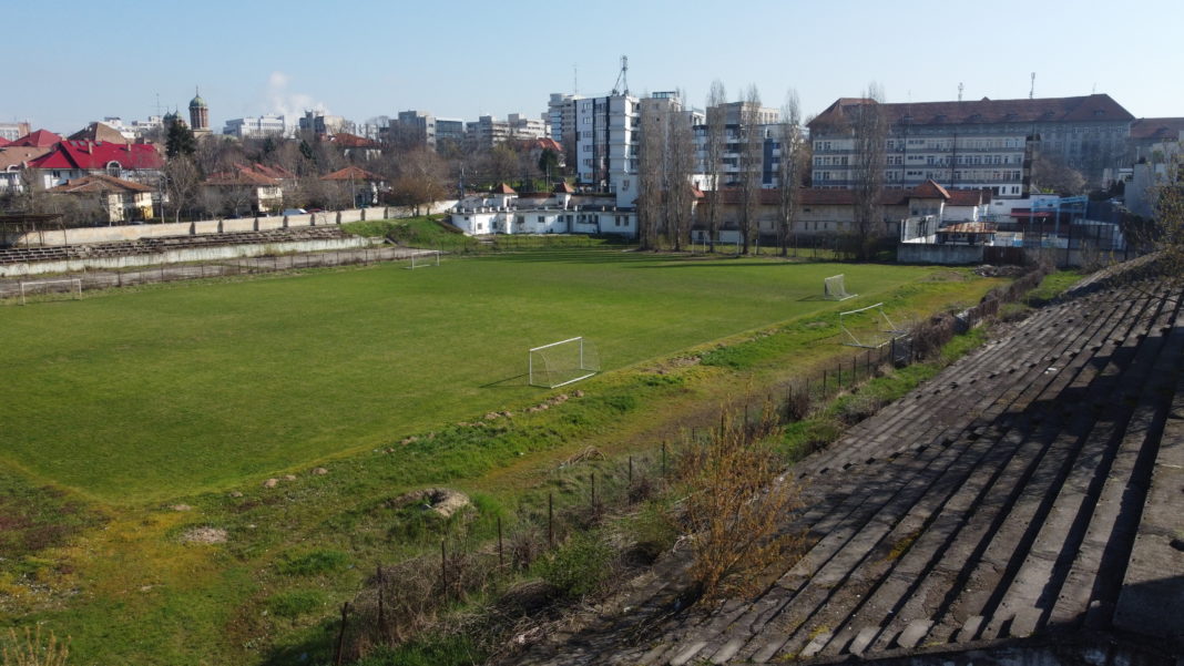 Stadionul „Tineretului“ din Craiova va fi demolat în acest an