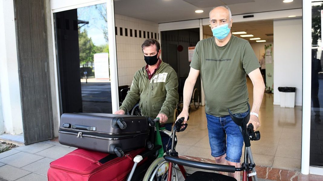 Un spaniol a stat doi ani în spital din cauza Covid