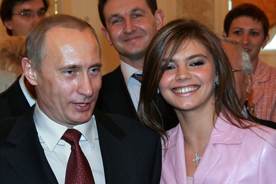 UE plănuiește sancționarea fostei gimnaste olimpice Alina Kabaeva, presupusa iubită a lui Vladimir Putin
