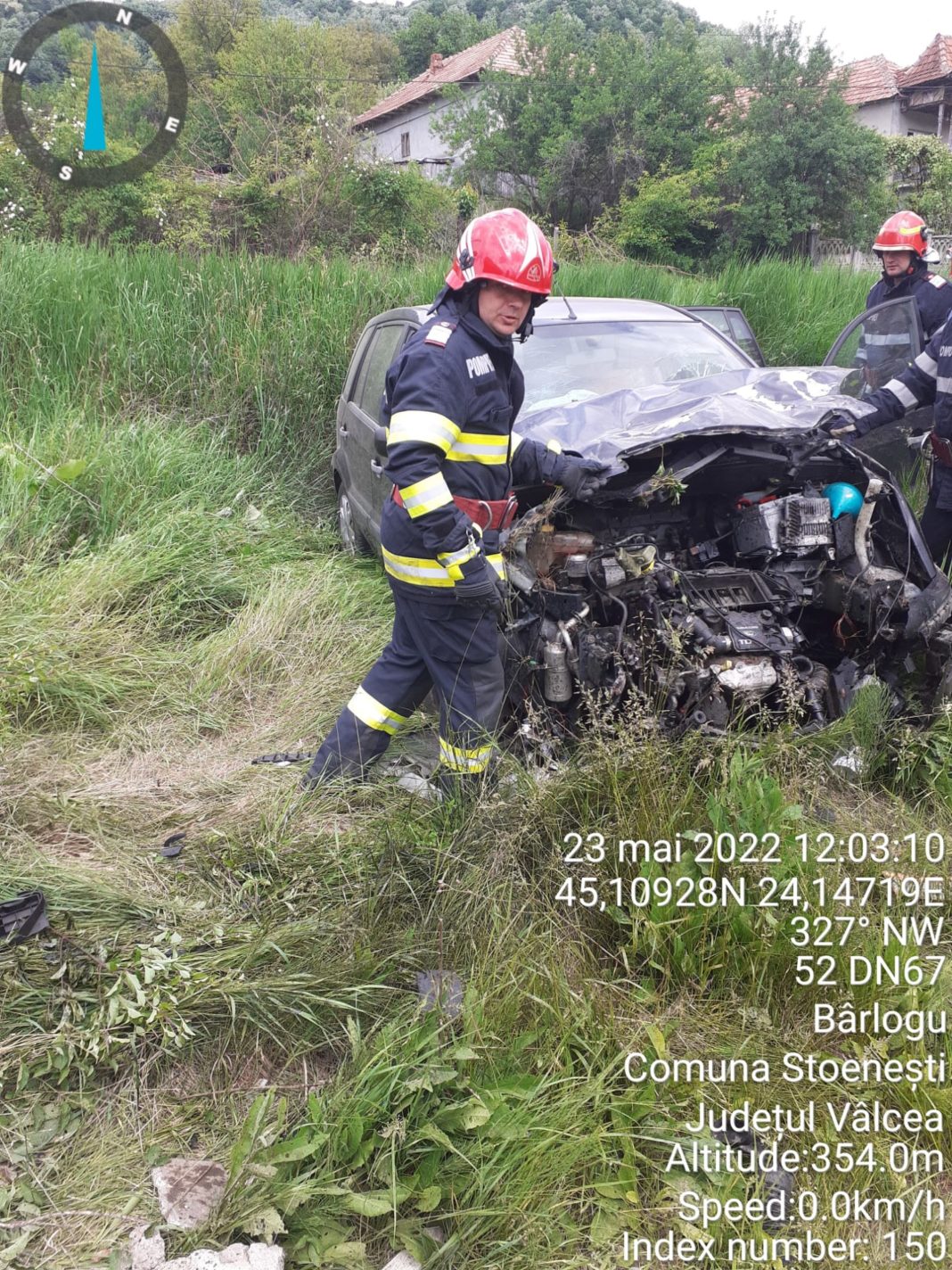 era conștientă cu un traumatism de bazin, a fost preluată de echipaj SAJ și transportată la UPU Vâlcea