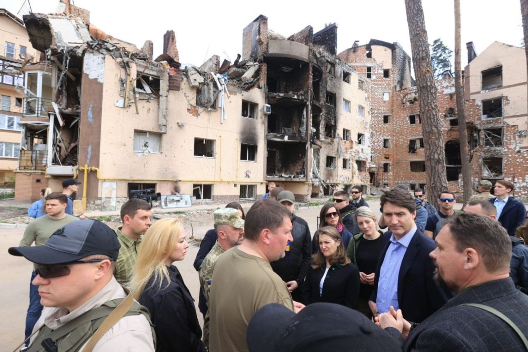 Premierul canadian, Justin Trudeau, anunță redeschiderea ambasadei la Kiev