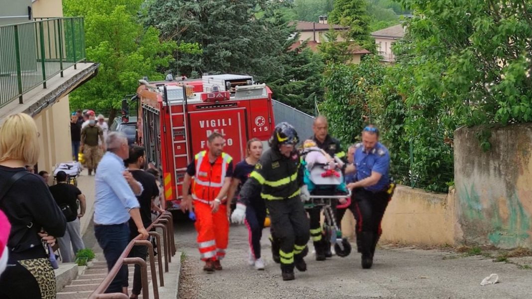 O fetiţă româncă, printre copiii răniţi de o maşină în curtea unei grădiniţe din Italia