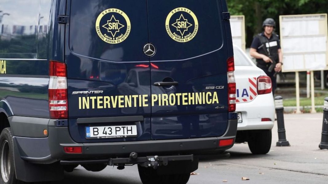 Alertă cu bombă în Piaţa Unirii din Bucureşti