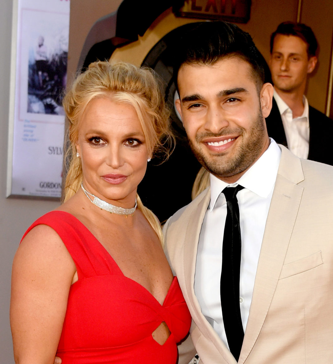 attachment-britney-spears-pregnancy-loss Spears a spus că tânjește după un copil cu Asghari, antrenor personal