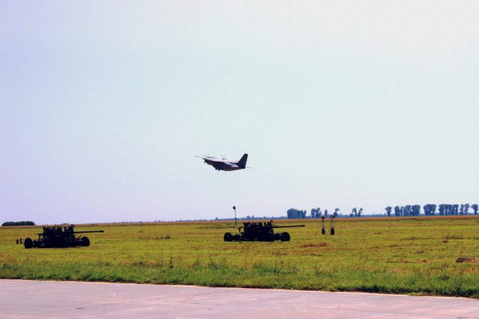 baza boboc Un parașutist și-a pierdut viața, după ce s-a prăbușit la pământ, la baza de la Boboc