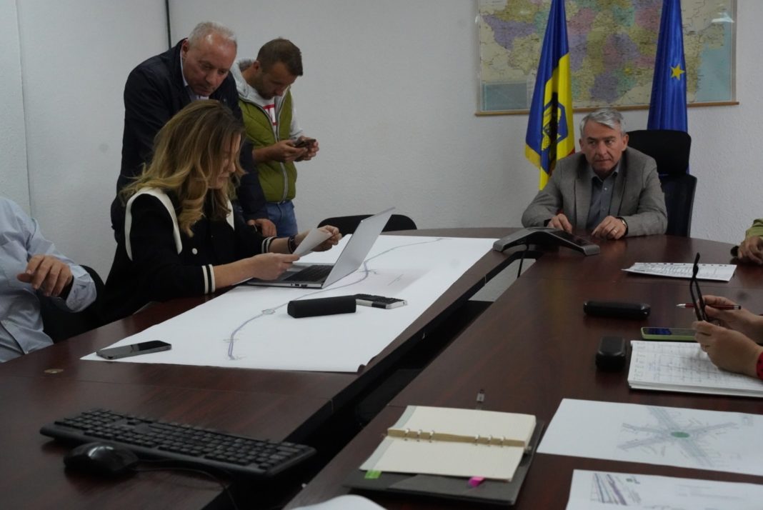 Încep lucrările la o nouă centură de ocolire a Craiovei. Craiova Sud II va costa 32 de milioane de euro şi ar trebui să fie gata în 15 luni.