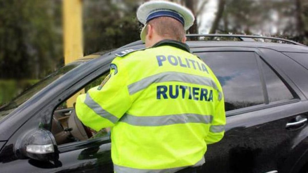 Şofer din Olt, prins conducând cu permisul suspendat