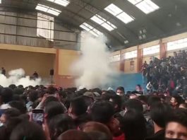 Patru morţi şi 70 de răniţi după ce o grenadă lacrimogenă a fost aruncată la o universitate din Bolivia
