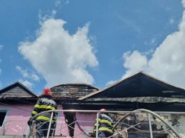 Craiova: Incendiu la o casă de pe strada Potelu