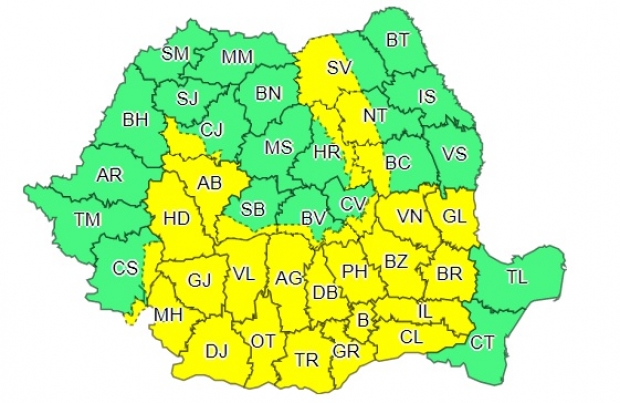 Cod galben de instabilitate atmosferică în 28 de județe