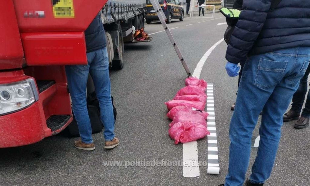 Cetăţean turc, condamnat în lipsă pentru trafic de droguri