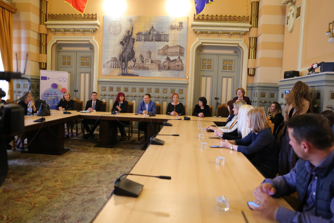 Consiliul Judeţean Dolj a găzduit deschiderea festivă a Concursului Naţional 
