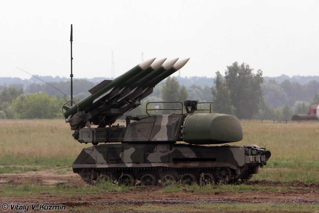 Rusia îşi măreşte efectivele militare în Donbas și intensifică ofensiva
