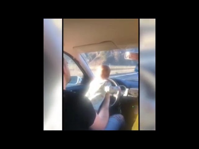 (VIDEO) Vâlcea: Dosar penal pentru bărbatul filmat ținând un bebeluș pe volan