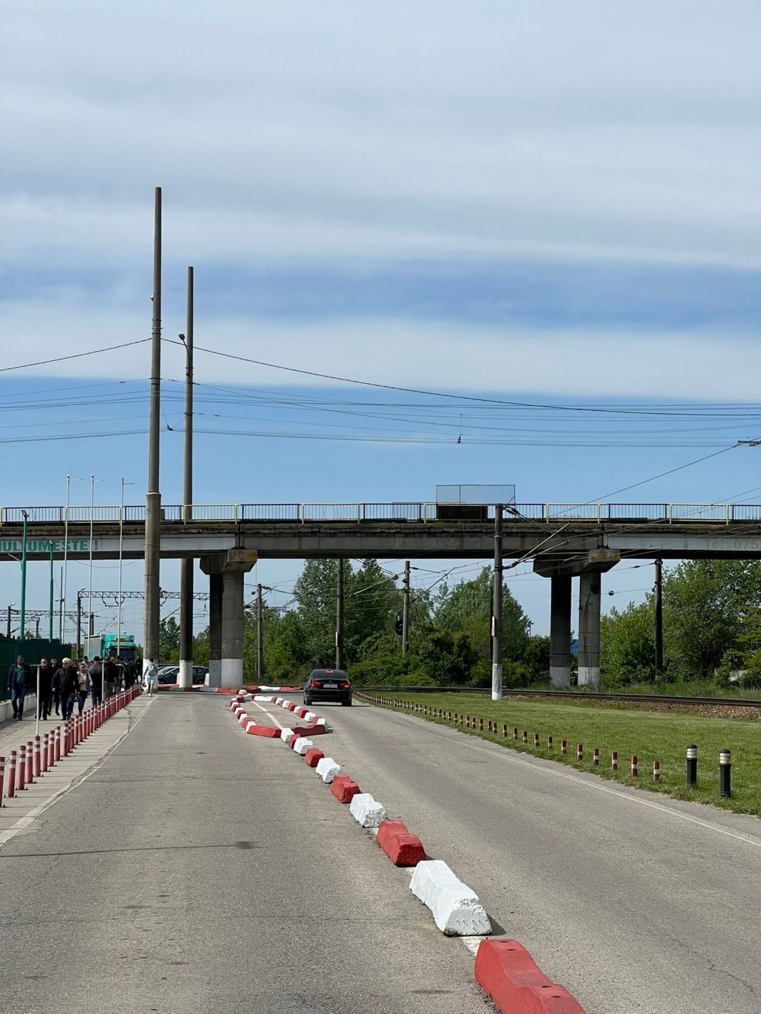 Bărbați anchetați pentru blocarea unui drum la Târgu Jiu