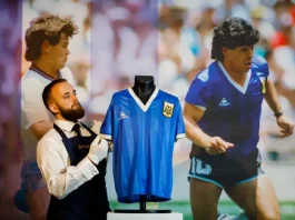 Tricou al lui Maradona, vândut cu peste 9 milioane de dolari