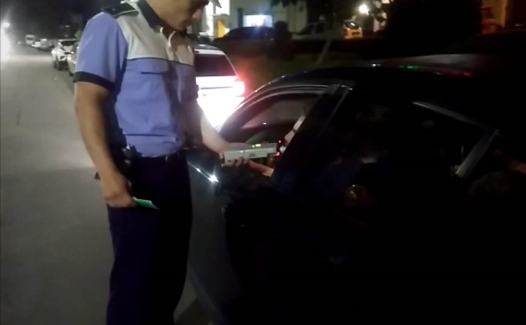 Gorj: Șofer din Drăguțești, prins la volan cu o alcoolemie de 1,09 mg/l