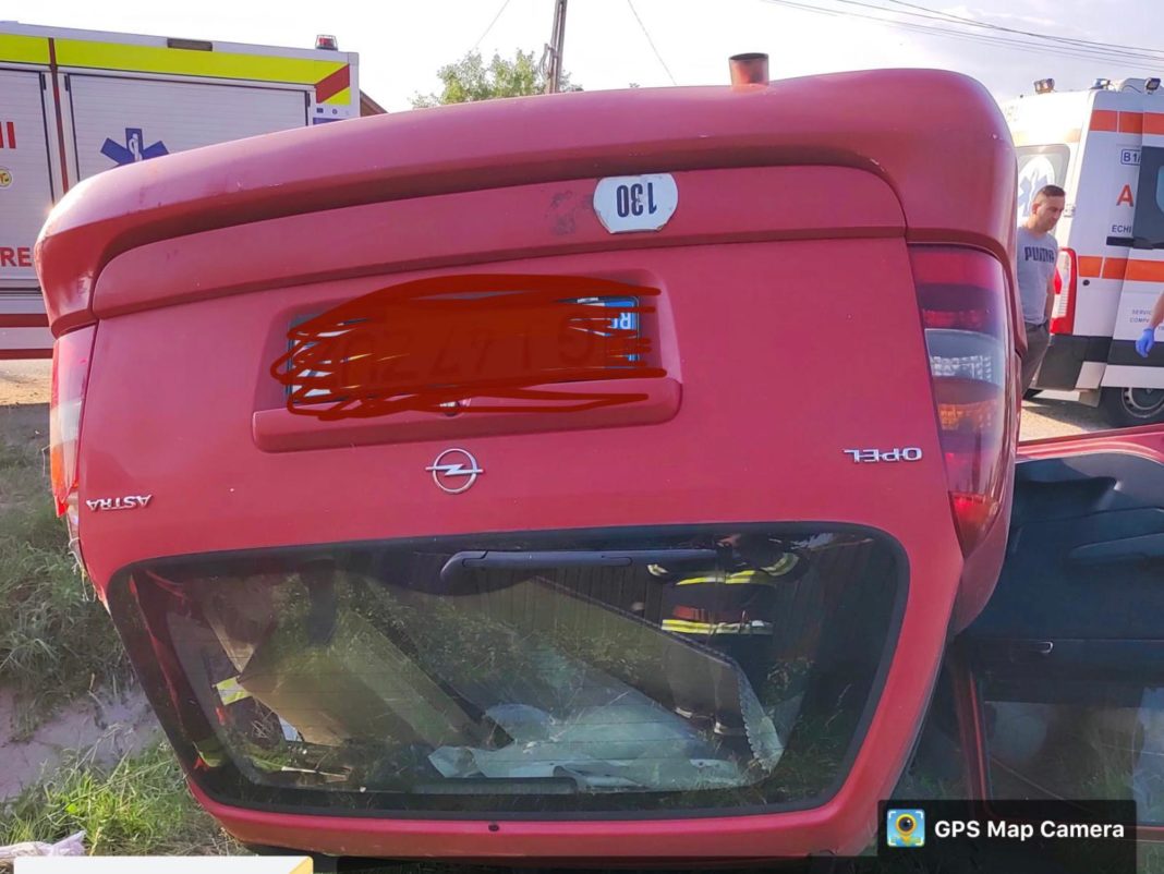 Gorj: Bărbat de 72 de ani, mort după ce a intrat cu mașina într-un cap de pod