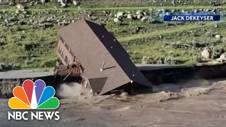 (VIDEO) Inundaţii, incendii, furtuni şi valuri de caniculă în aceeași zi în SUA