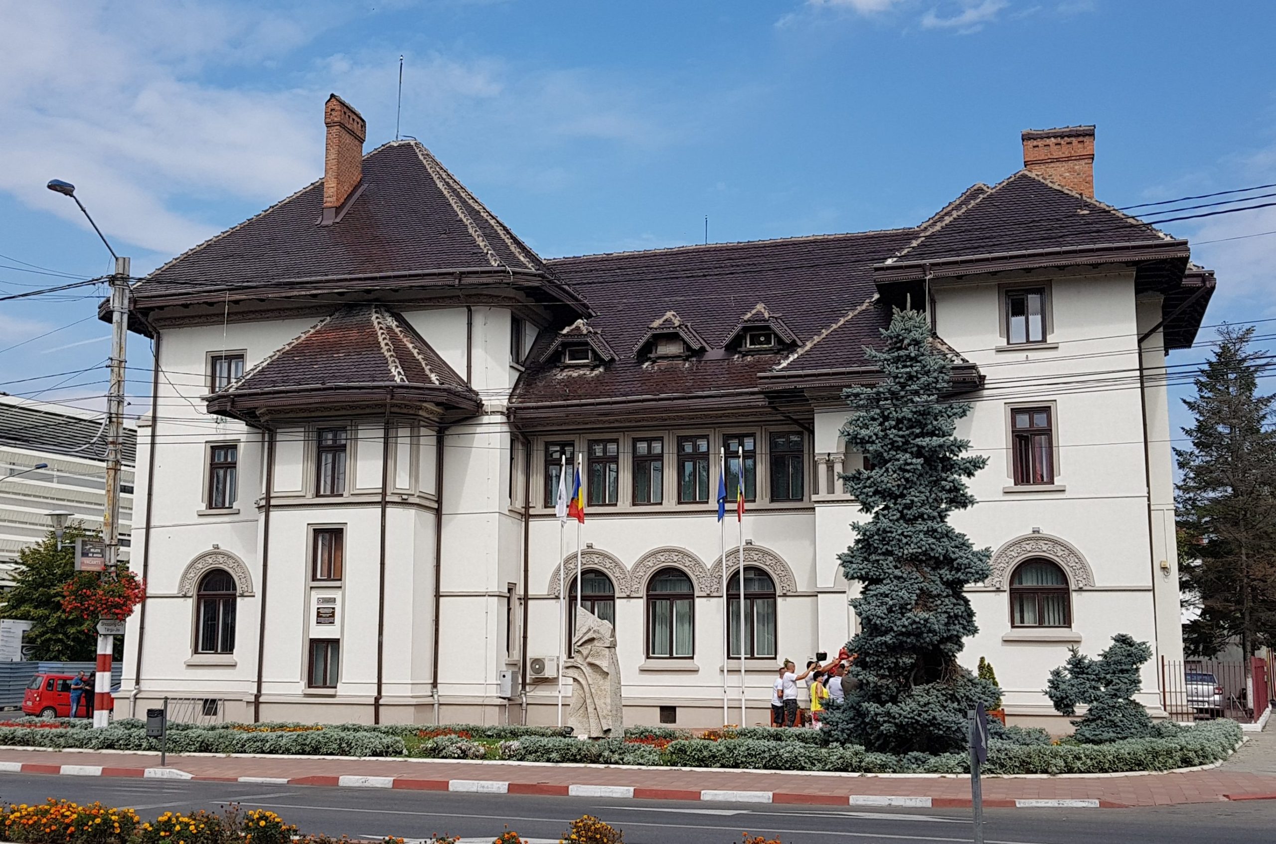 Primăria Târgu Jiu a deschis o casierie la Tribunalul Gorj