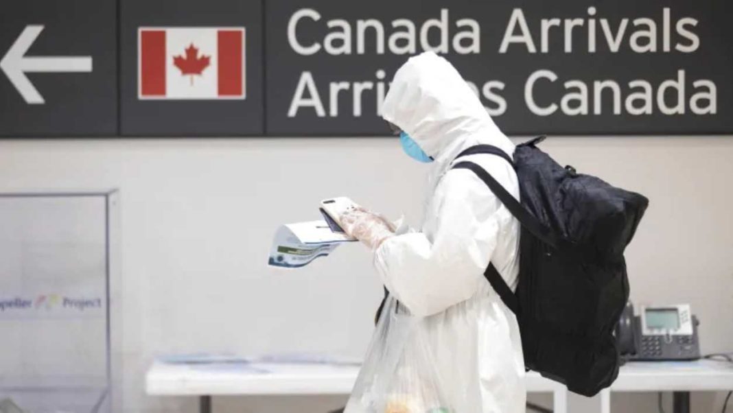 Canada ridică obligaţia de vaccinare pentru călătoriile interne şi ieşirile din ţară
