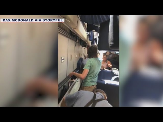 (VIDEO) SUA: Trei morți și zeci de răniți după ce un tren a deraiat