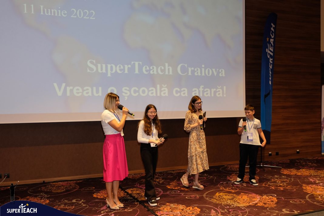Conferinţa SuperTeach Craiova: 