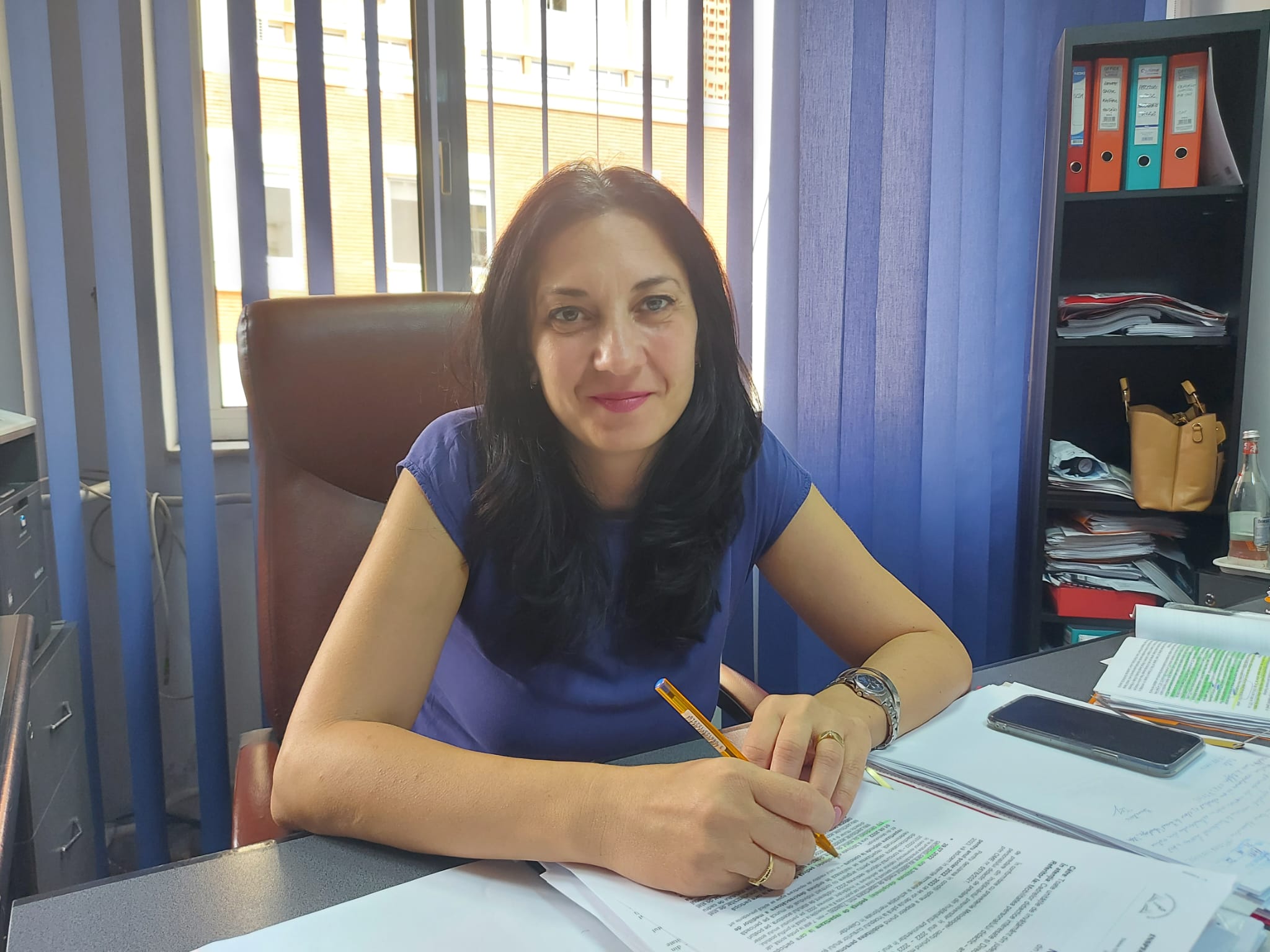 Inspectorul şcolar general adjunct, Irina Broscaru, preşedintele comisiei de mobilitate.